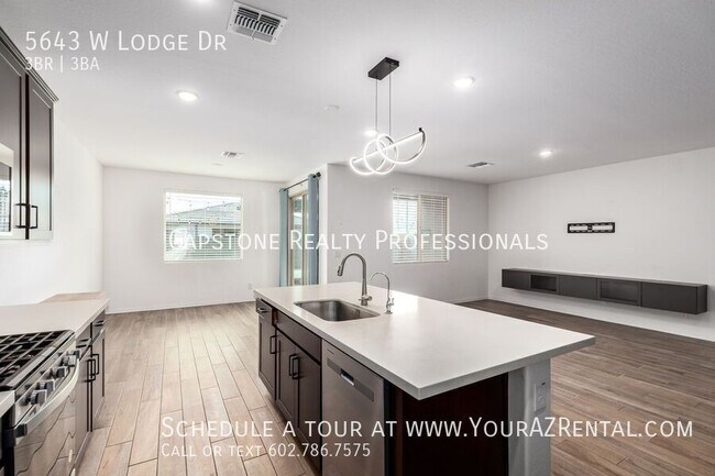 Foto del edificio - 5643 W Ldg Dr