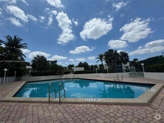 Building Photo - 4215 N University Dr