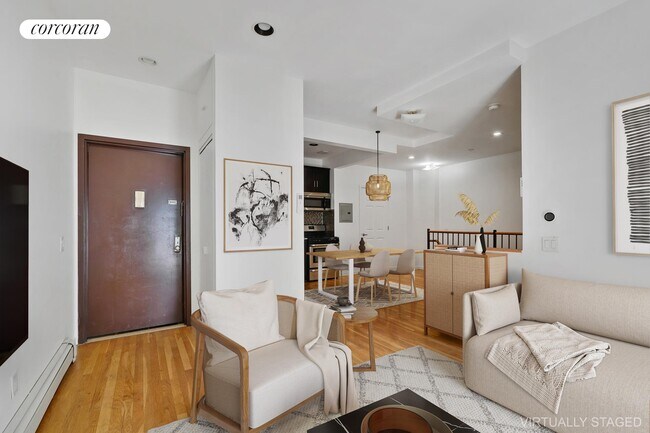Building Photo - 608 Lorimer St