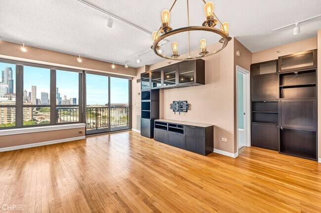 Foto del edificio - 1717 S Prairie Ave