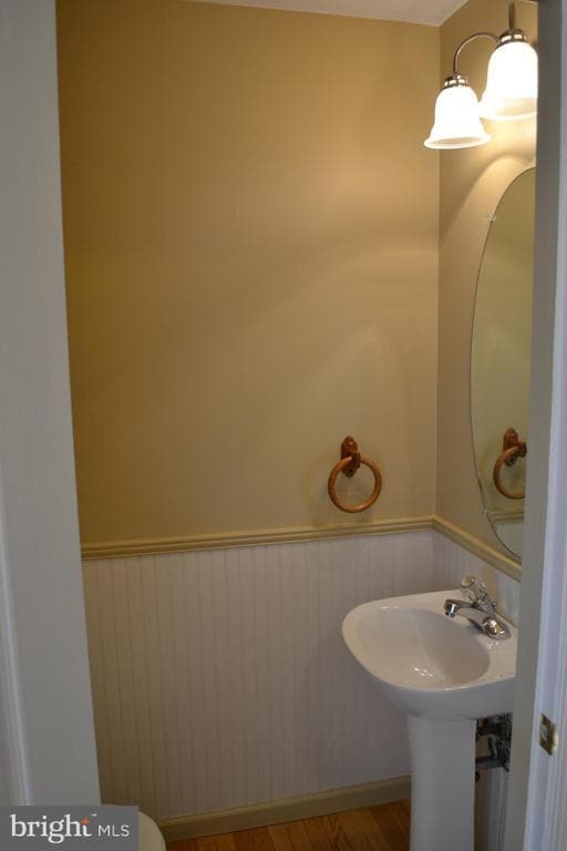 Building Photo - 213 Quiet Ridge Ct