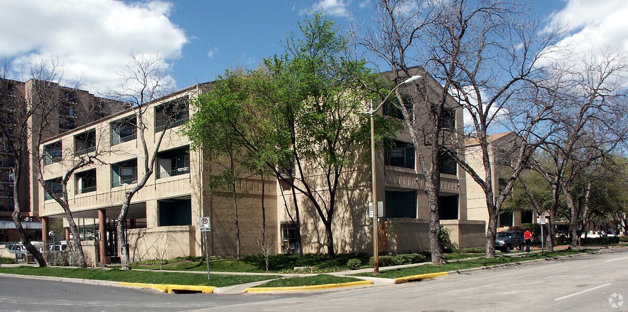 Primary Photo - Cornerstone Place