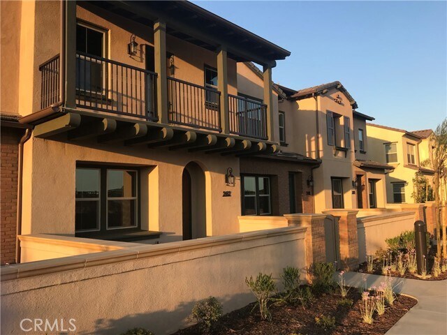 Foto del edificio - 2462 Sanabria Ln