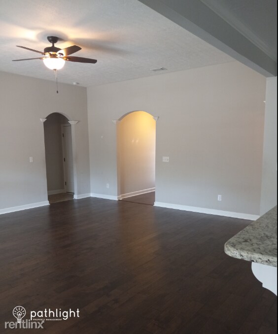 Building Photo - 3 br, 2 bath House - 8005 Crawley Street UNIT