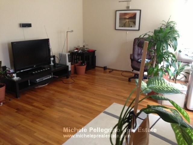 Foto principal - 2000 W Farragut Ave