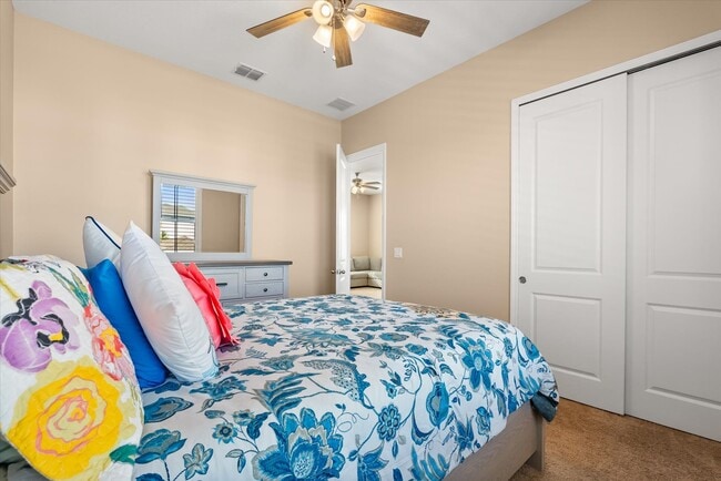 Photo - 6879 Arnoldson St House