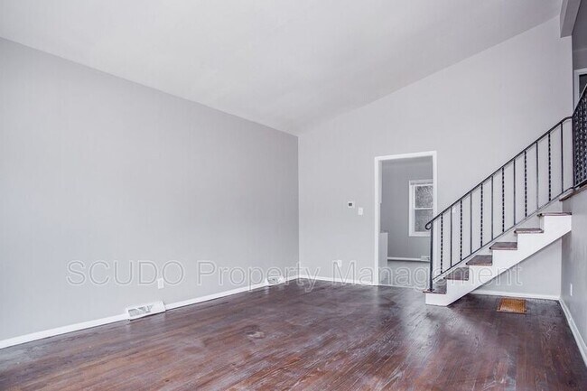 Foto del edificio - 8501 E 111 St