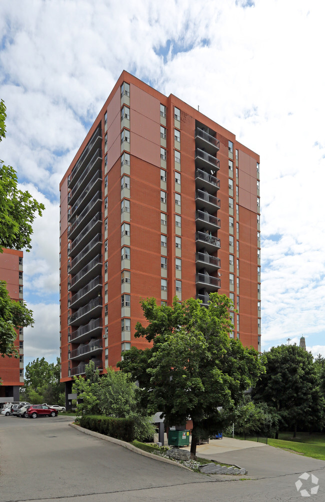 Building Photo - Glen Terrace Apartments