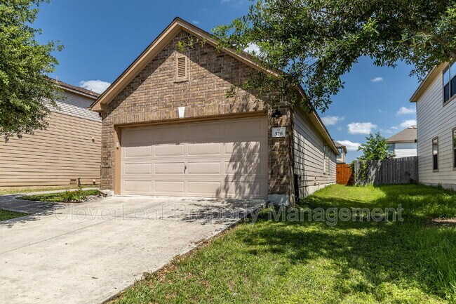 Building Photo - 526 Cormorant