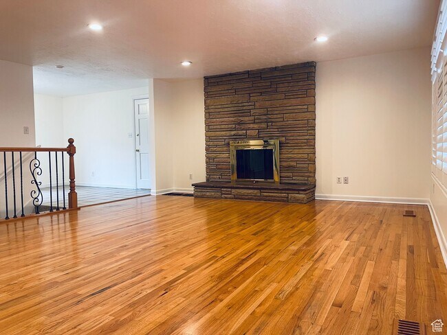 Building Photo - 7015 S 2780 E