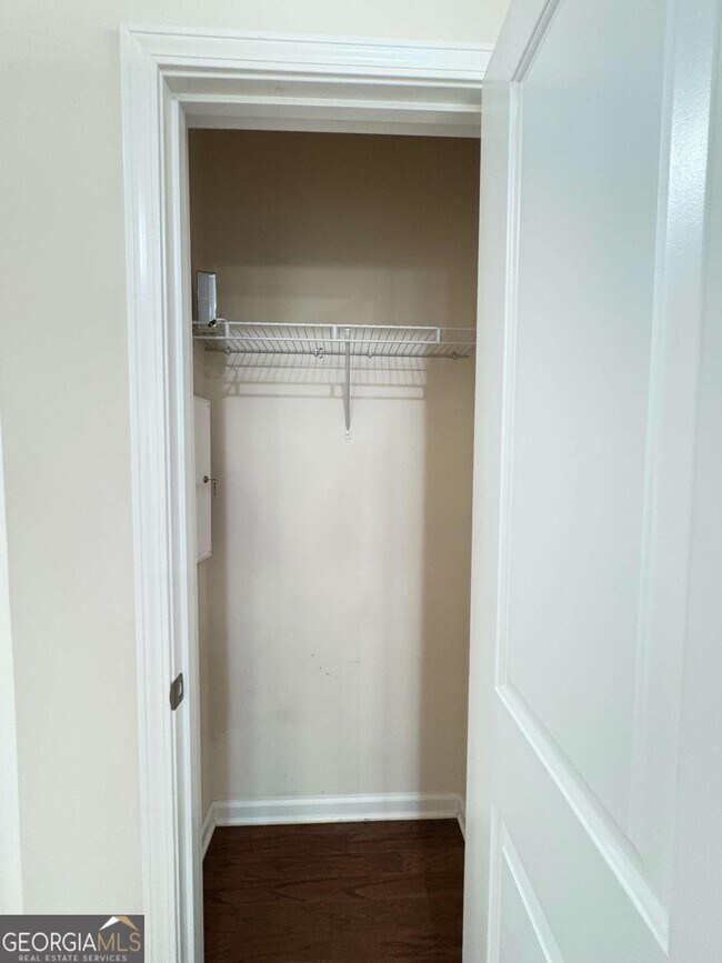 Foto del edificio - 3462 New Fawn Ln