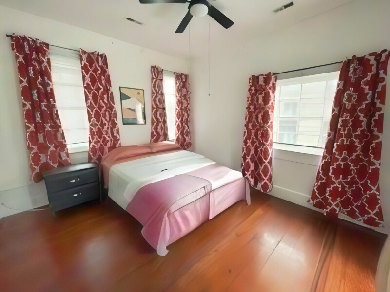 Foto principal - 197 Spring St
