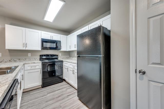 Foto del edificio - 6108 Abrams Rd