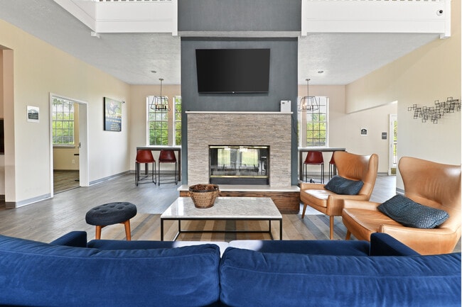 Building Photo - Patchen Oaks