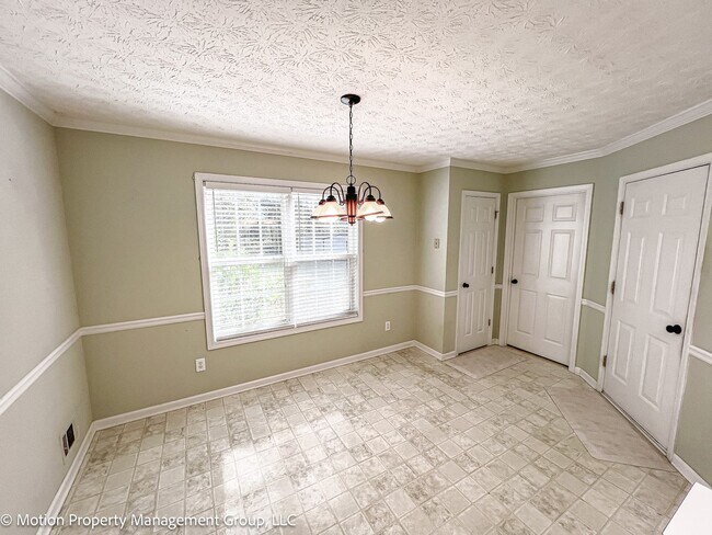 Foto del edificio - 861 Windward Rd