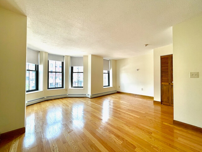 Building Photo - 395 Massachusetts Ave