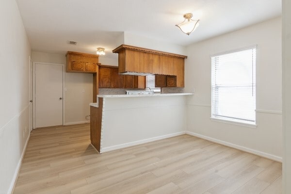 Building Photo - 407 Holly Ln