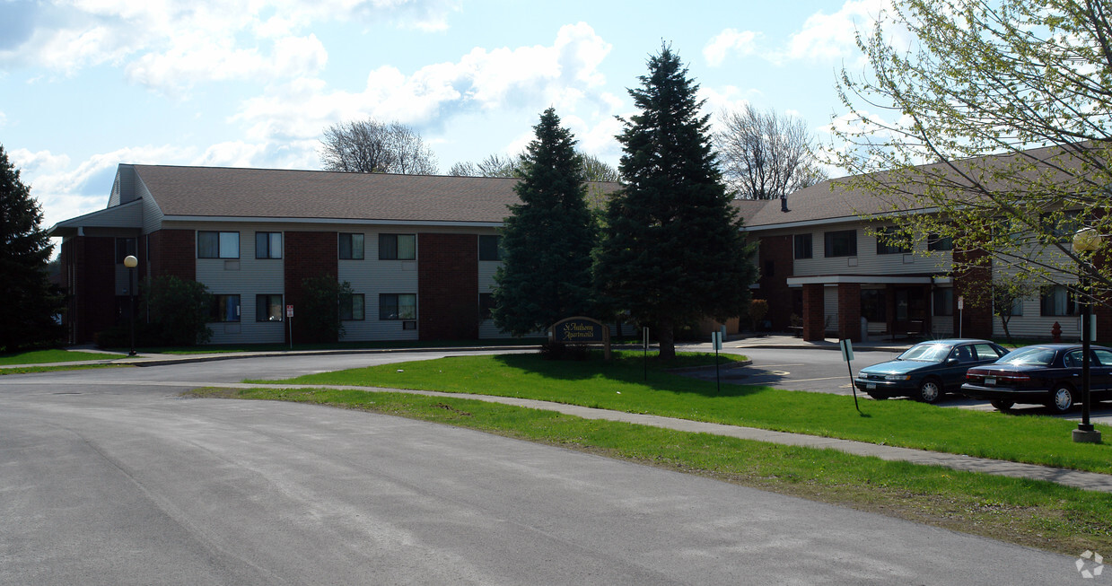 Foto del edificio - St. Anthony's Apartments