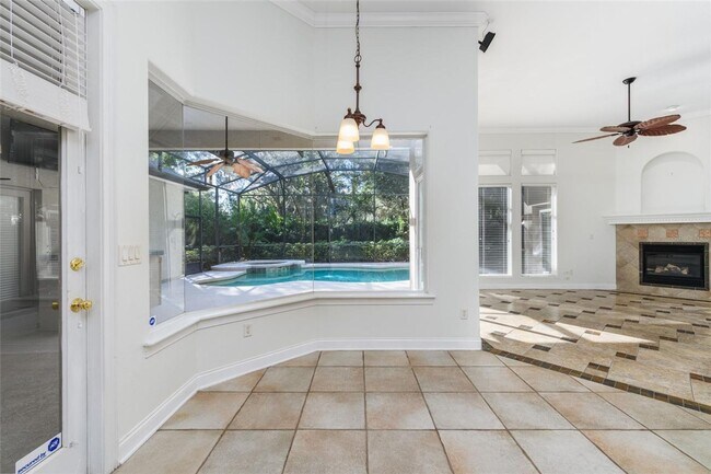Building Photo - Cardinal Glen Pool Estate