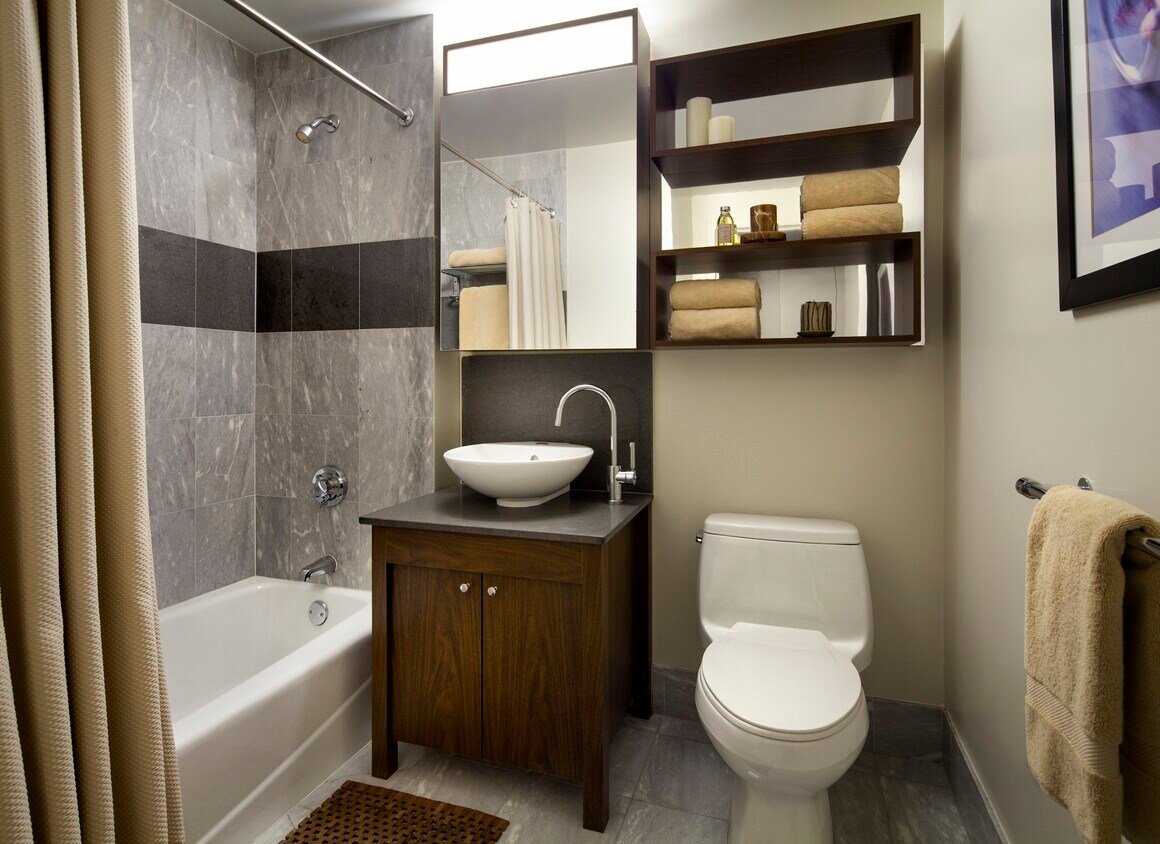 Primary Photo - 535 W 23rd St