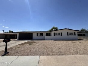 Building Photo - 1718 W Oraibi Dr