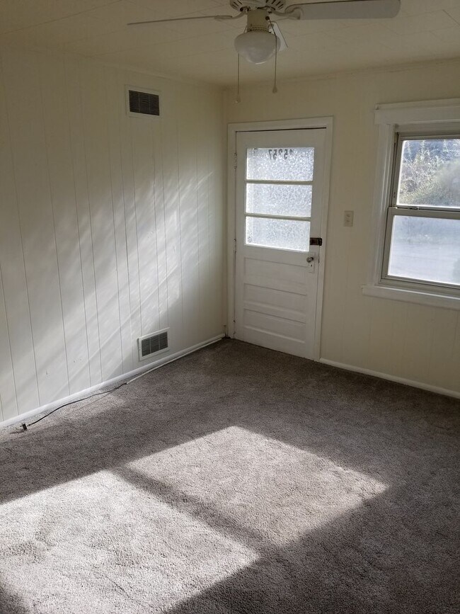 Foto del edificio - Two Bedroom House