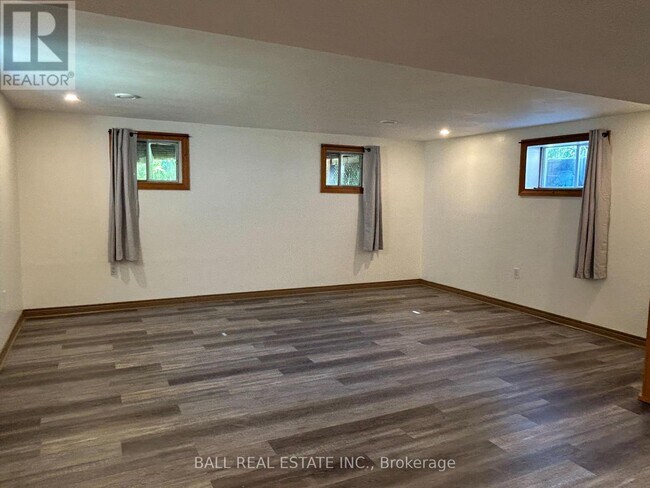 Building Photo - 46B KENNEDY DRIVE
