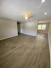 Building Photo - 612 Prosperity Farms Rd