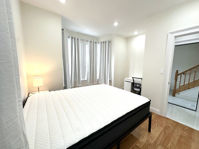 Foto del edificio - 11 Burrell St