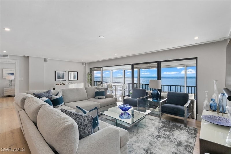 Foto principal - 2171 Gulf Shore Blvd N