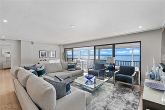 Building Photo - 2171 Gulf Shore Blvd N