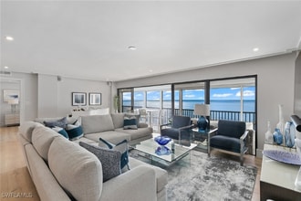 Building Photo - 2171 Gulf Shore Blvd N