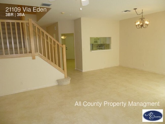 Building Photo - 21109 Via Eden