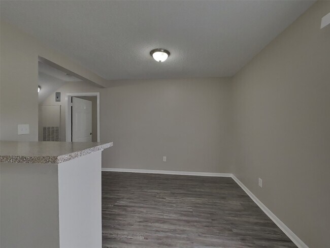 Foto del edificio - 3210 Kelling St