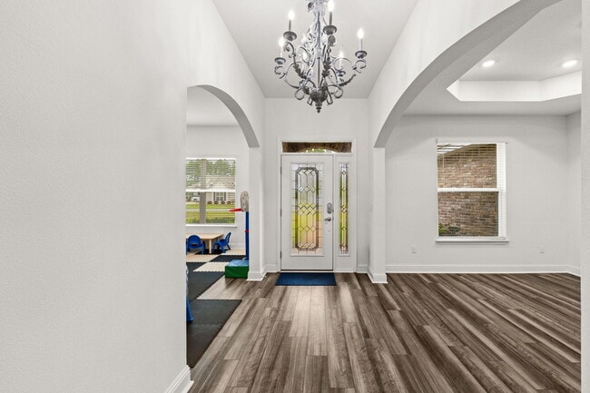 Building Photo - 173 Tournament Ln