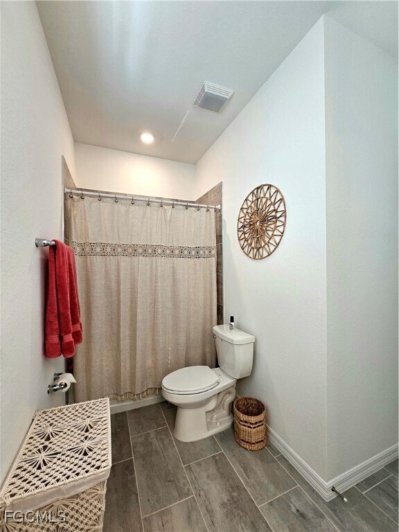 Foto del edificio - 11299 Shady Blossom Dr