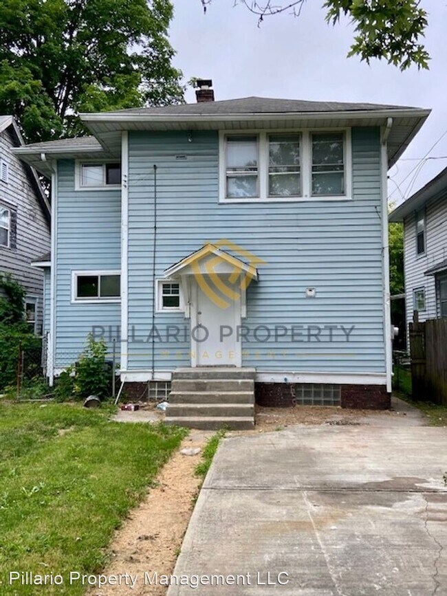Foto del edificio - 3 br, 2 bath House - 901 N Parker Ave