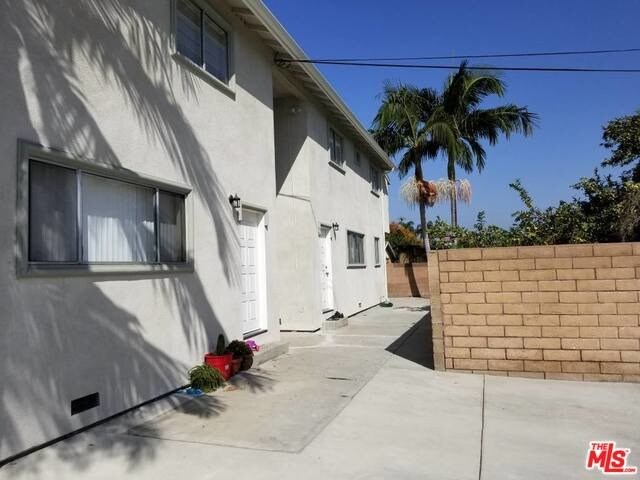 Primary Photo - 6631 Kingman Ave
