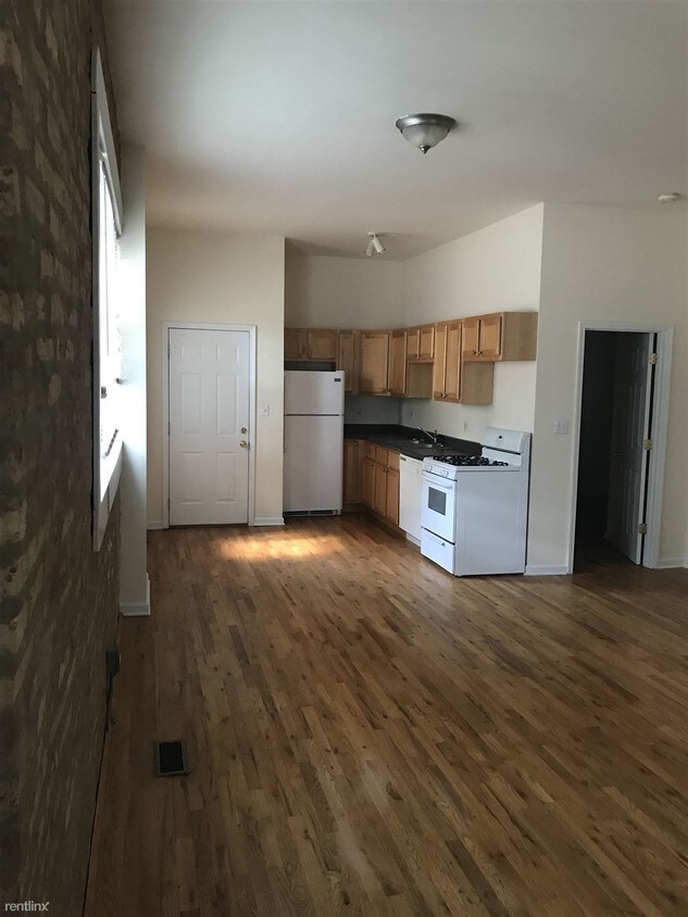 Foto principal - 2056 N Leavitt St