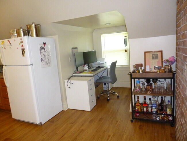 Kiitchen - 920 Maryland Ave