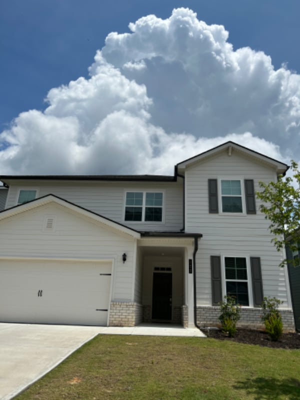 Building Photo - 123 Vivian Ln