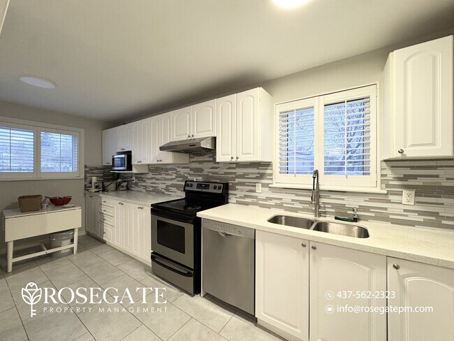 Building Photo - Spacious 4-Bedroom Upper-Level Apartment in Brampton