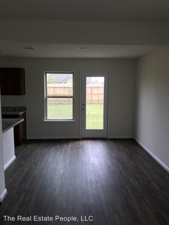 Building Photo - 25231 Stone Tower Ct