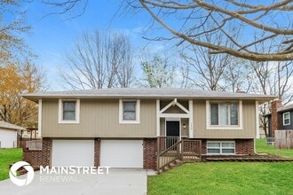 Building Photo - 2808 SE 2 St