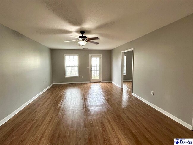 Building Photo - 878 Mollhoff Ct