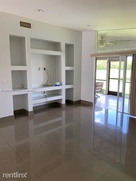 Foto del edificio - 3 br, 2 bath House - 504 Woodgate Cir # C