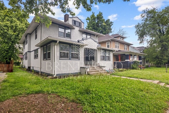 Building Photo - Updated and Move-In Ready 4-Bedroom Home