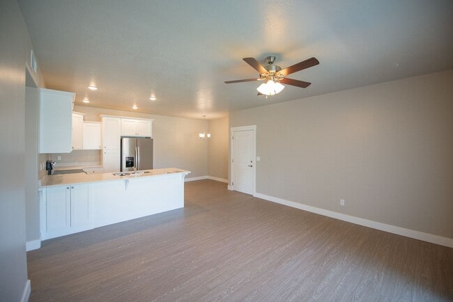 Foto del edificio - Gorgeous 3-Bed Condo at The Village on 12th in Heber. Great Location and Amenities!