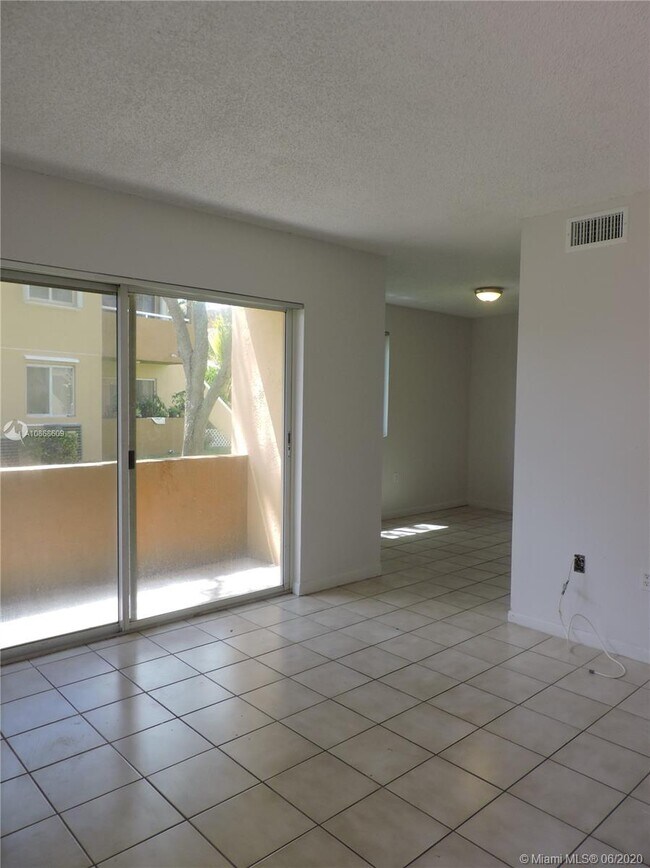 Building Photo - 6219 SW 131st Pl
