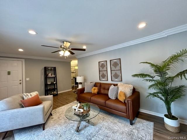 Foto del edificio - 45 Golden Ave